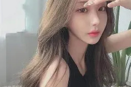 3500家连锁店女网红艾琳演豪门戏翻车涉嫌欺诈中老年人