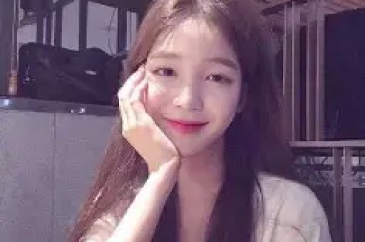 吴蒙蒙：王宝强离婚 为我们普及了一轮婚姻法