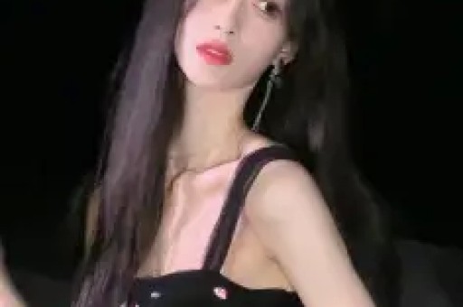 《央视财经评论》20251208明星网红为何成逃税“黑洞”？