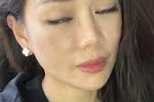 王暖暖人设崩塌！百万账号归属、天价赔偿全摊牌评论区风向变了