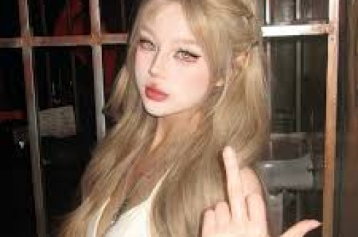 《90天未婚妻》明星赛斯·拉蒙在离婚前免于家庭暴力指控专注家庭生活